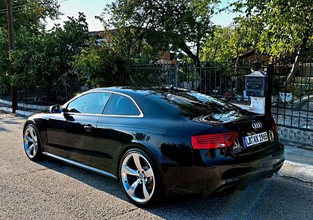 Audi RS5 4.2 FSI S tronic quattro