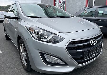 Hyundai i30 1.6 CRDi 136PS|Klima|Tempomat|PDC|Euro 6