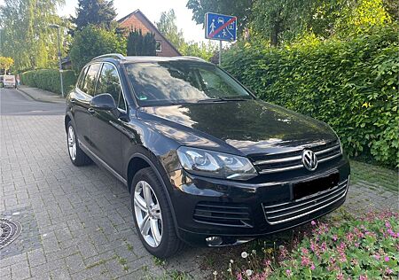 VW Touareg Volkswagen 3.0 V6 TDI Tiptronic BlueMotion Tech...