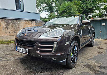 Porsche Cayenne 3,0 TD Lückenlos Scheckheft