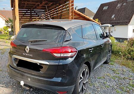 Renault Scenic ENERGY dCi 160 EDC Bose Edition
