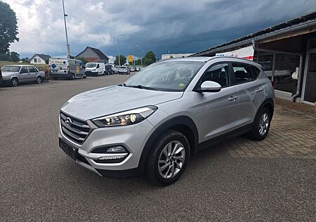 Hyundai Tucson blue Trend -EURO6- ALUFELGEN
