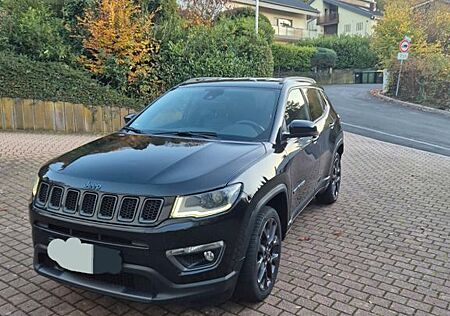 Jeep Compass 4xe S 4WD Autom/1.HAND/ALLRAD/LEDER/NAVI