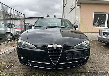 Alfa Romeo 147 Alfa aus 2.Besitz Klima.....