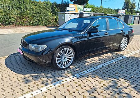 BMW 745i A -