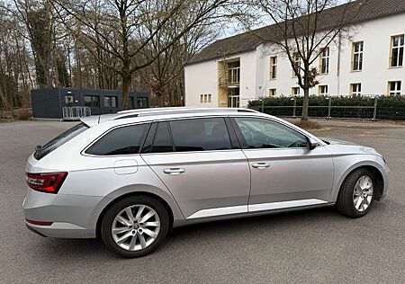 Skoda Superb Gepflegter 1.8 TSI DSG Style Combi Style