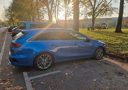 Kia Cee'd Sportswagon 1.5 T-GDI DCT Platinum Spo...