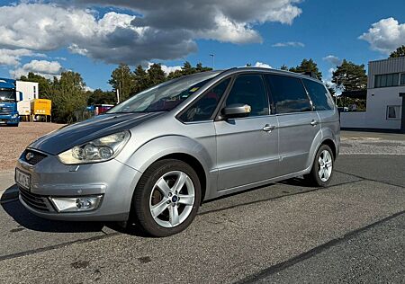 Ford Galaxy 2,0 TDCi 103kW DPF Ghia Ghia