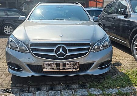 Mercedes-Benz E 200 CGI BlueEfficiency