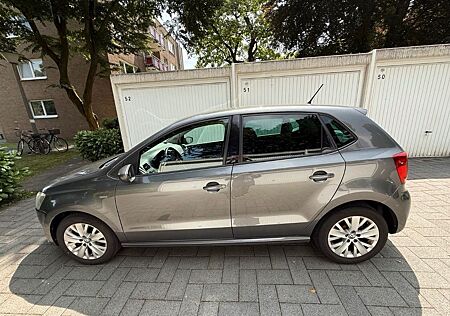 VW Polo Volkswagen 1.2 LIFE LIFE