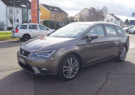Seat Leon ST 2.0 TDI "Style" 4Drive AHK+LED+Klima+Eu6