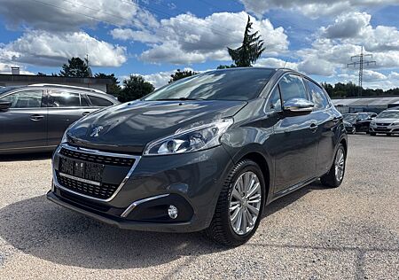 Peugeot 208 Allure, Panor.Kamera,Navi,17931Km Orig.I-Han