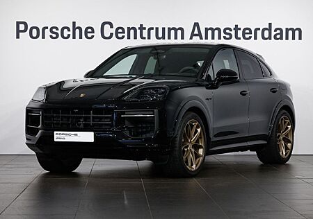 Porsche Cayenne E-Hybrid Black Edition Coupé