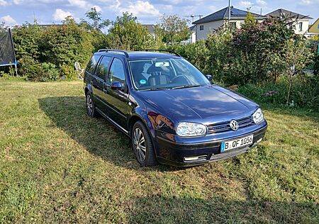 VW Golf Volkswagen 4 Kombi 1.6 Benziner Top Zustand