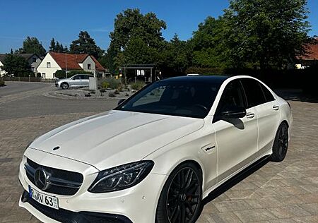 Mercedes-Benz C 63 AMG C63 S AMG W205