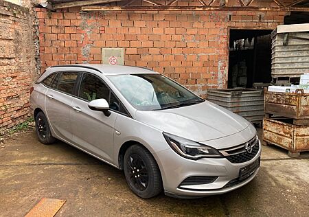 Opel Astra SportsTourer 1.4 DI Turbo Innovation