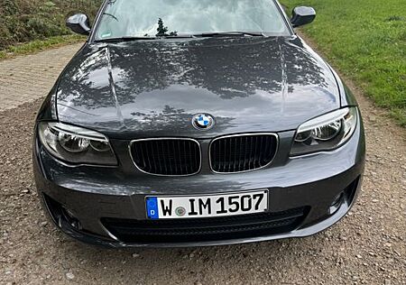 BMW 118d Cabrio Lim. Ed. Lifestyle M Sportp. Lim...