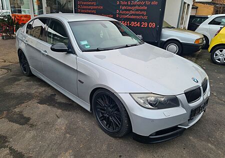 BMW 325 i-160KW/EURO4/SPORT/LEDER/AUTOMATIK-