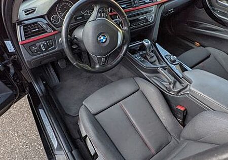 BMW 320i Touring Sport Line Sport Line