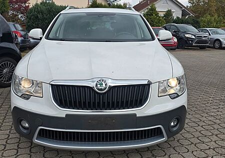 Skoda Superb gebraucht kaufen Skoda Superb Combi Elegance 4x4