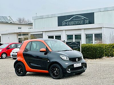 Smart ForTwo LED NAVI Leder Panorama Sitzheizung TOP!