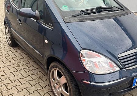 Mercedes-Benz A 190 ELEGANCE Elegance