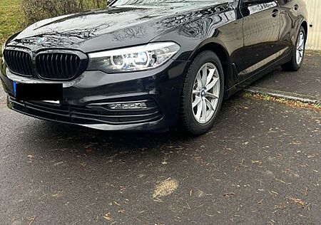 BMW 520d Saphire Schwarz ( Service+Tüv ) neu