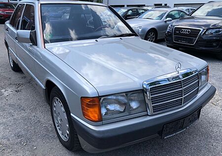 Mercedes-Benz 190 E.2.0*AUTOMATIK*KLIMA*TÜV NEU*H.KENNZEICHEN*