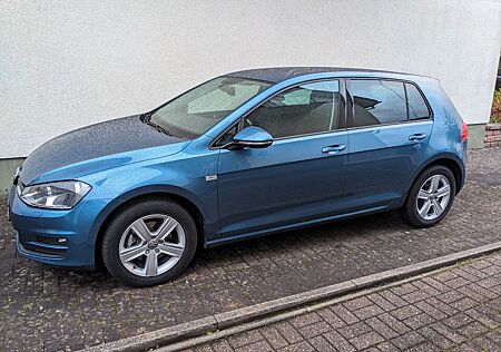 VW Golf Volkswagen 1.2 TSI 63 kW Comfortline Comfortline