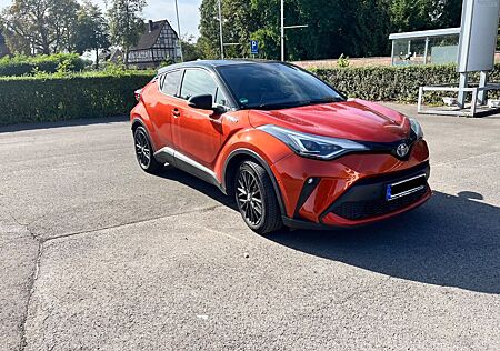 Toyota C-HR 2.0-l-VVTi Hybrid Orange Edition Orange...