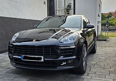 Porsche Macan 2.0 TFSI Automatik Panorama 21 Zoll
