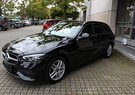 Mercedes-Benz C 220 C -Klasse T-Modell T d 4Matic~1 HAND