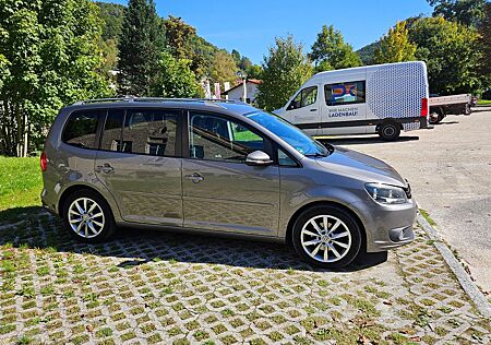 VW Touran Volkswagen 1.6 TDI -7 Sitzer