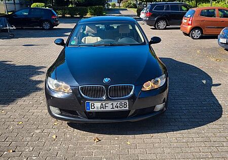 BMW 325i Coupé -