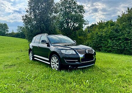 VW Touareg Volkswagen 5.0 V10 TDI Tiptronic Individual R-Line