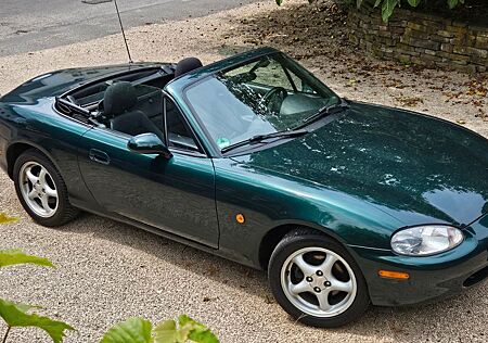Mazda MX-5 1.6 16V 1.6 Rostfrei! 1 Vorbesitzer