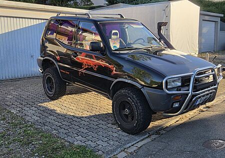 Nissan Terrano II