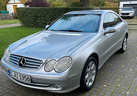 Mercedes-Benz CLK 200 KOMPRESSOR AVANTGARDE Avantgarde