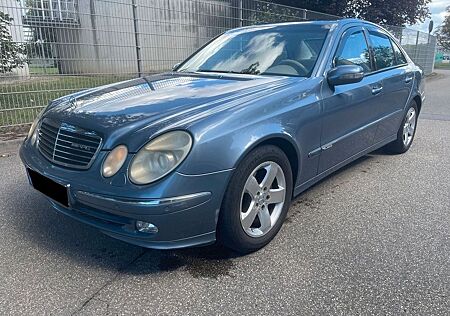 Mercedes-Benz E 270 E270 CDI Lim. Avantgarde Automatik