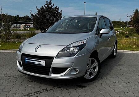 Renault Scenic Dynamique 1.6 16V 110 Dynamique