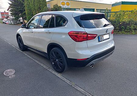 BMW X1 sDrive18i -
