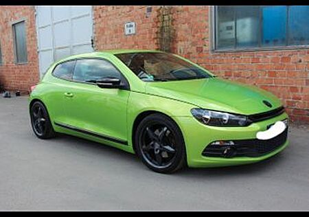 VW Scirocco Volkswagen 2.0 TSI Standard