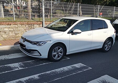 VW Golf Volkswagen 1.5 TSI 96kW AHK Life
