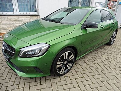 Mercedes-Benz A 180 Black Night*LED*NAVI*PDC*WR*Tempomat...