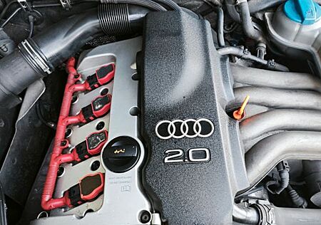 Audi A4 2.0 multitronic Avant -