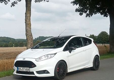 Ford Fiesta 1,6 EcoBoost ST ST