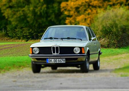 BMW 318 H-Kennzeichen