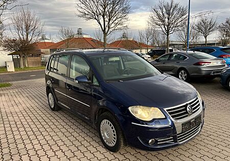 VW Touran Volkswagen 2.0 TDI DSG Highline