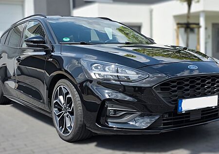 Ford Focus 1,5 EcoBoost 134kW ST-Line Turn. Aut. AHK