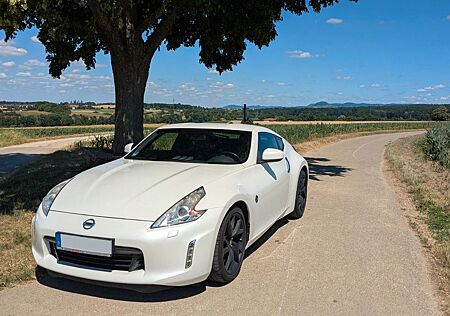 Nissan 370Z Automatik / Invidia Abgasanlage
